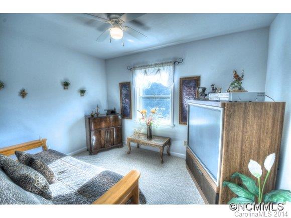 117 Windy Ridge Drive Burnsville NC 28714