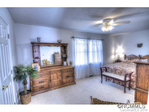 117 Windy Ridge Drive Burnsville NC 28714