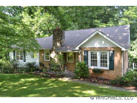 37 Auburn Road Waynesville NC 28786