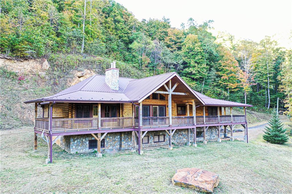 995 Spring Creek Road Bakersville NC 28705