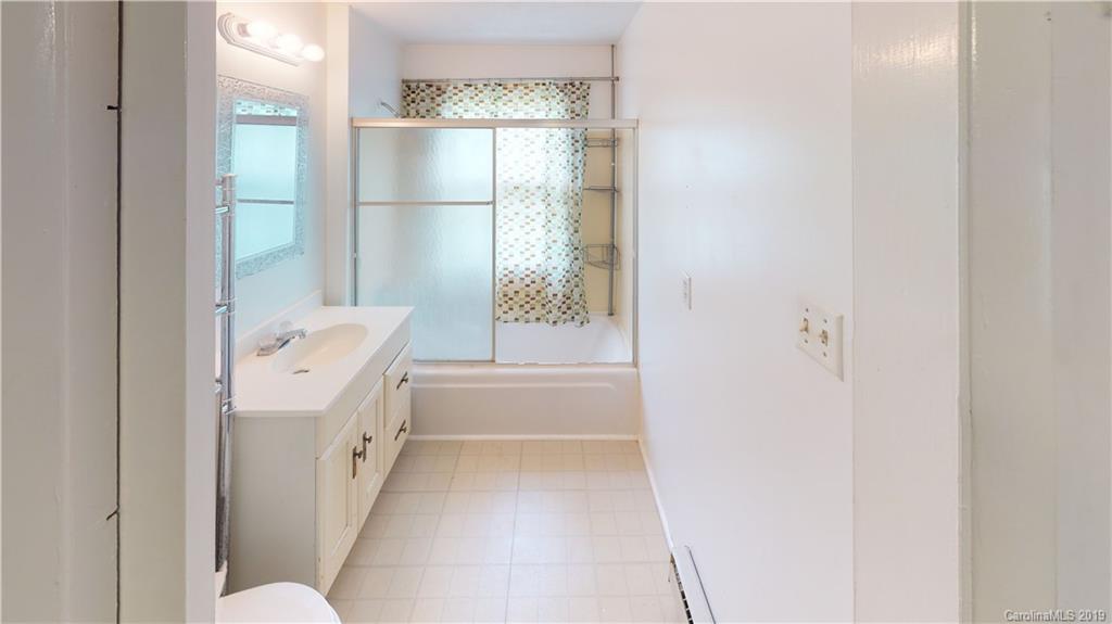 254 Whitaker Road Fairview NC 28730