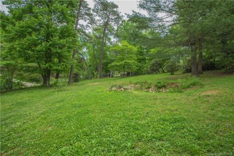 254 Whitaker Road Fairview NC 28730