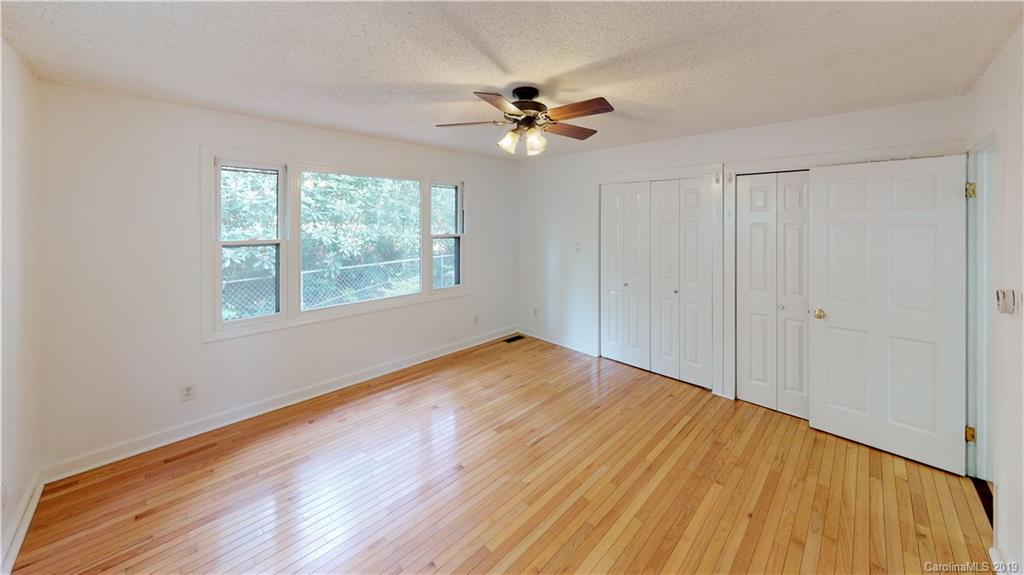 254 Whitaker Road Fairview NC 28730