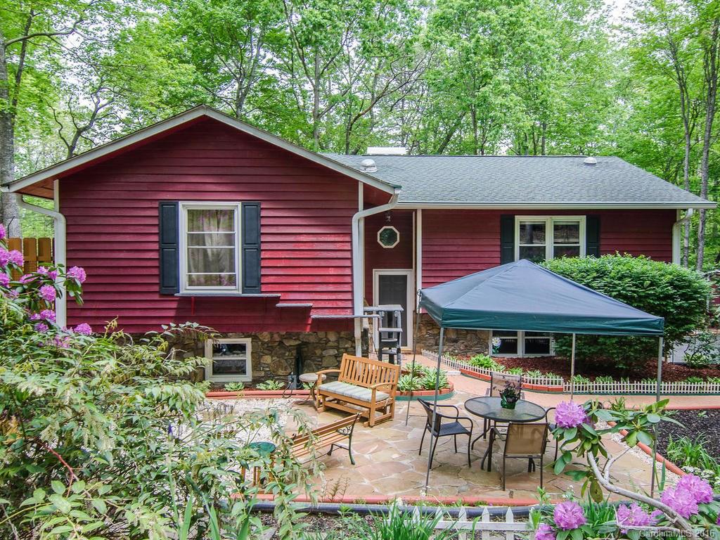 6 Mountain Heritage Place Candler NC 28715