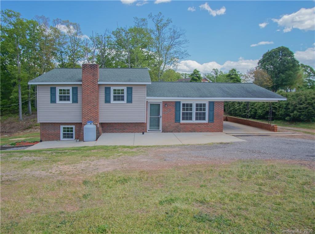 3374 Old Shelby Road Hickory NC 28602