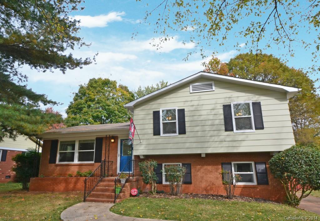 1839 Bentley Place Charlotte NC 28205