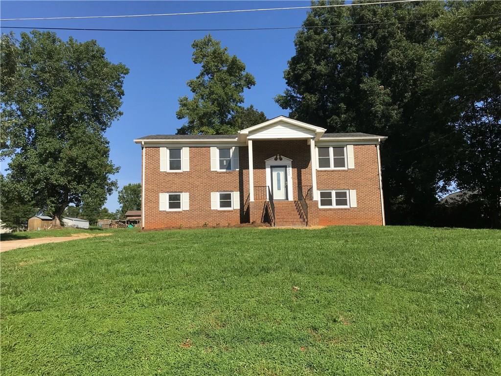 3920 23rd Street Ne Hickory NC 28601
