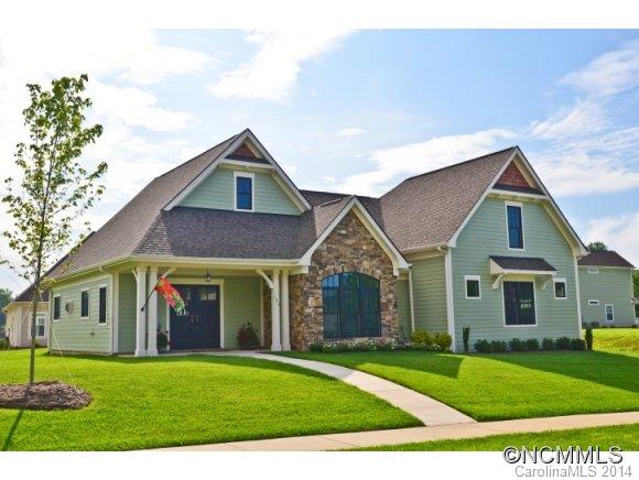 193 Hollabrook Parkway Mills River NC 28759