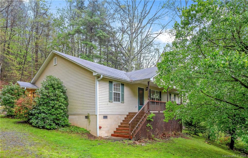 27 Green Ridge Falls Road Barnardsville NC 28709