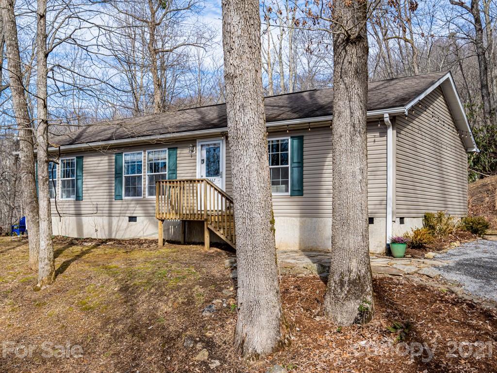 367 Sugar Hollow Road Fairview NC 28730