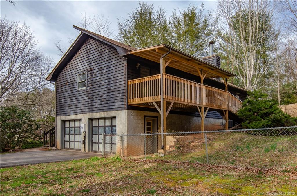 2 Fieldcrest Court Asheville NC 28806