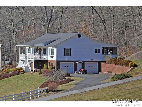 39 Hunters Trace Clyde NC 28721