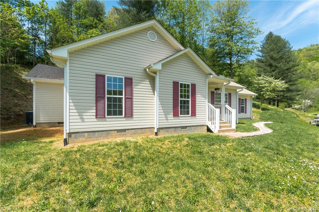 33 Forest Valley Road Sylva NC 28779