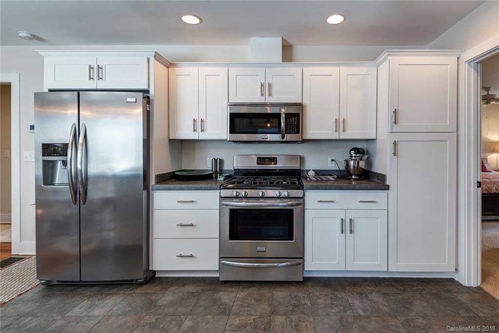 34 Gray Street Asheville NC 28801