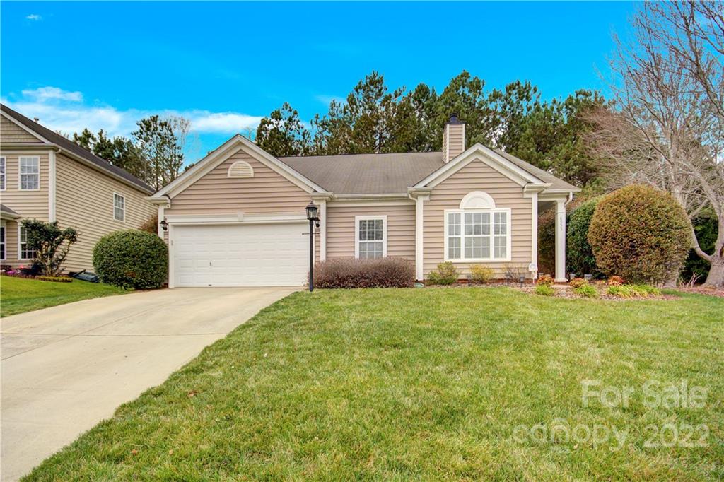 6533 Falls Lake Drive Charlotte NC 28270