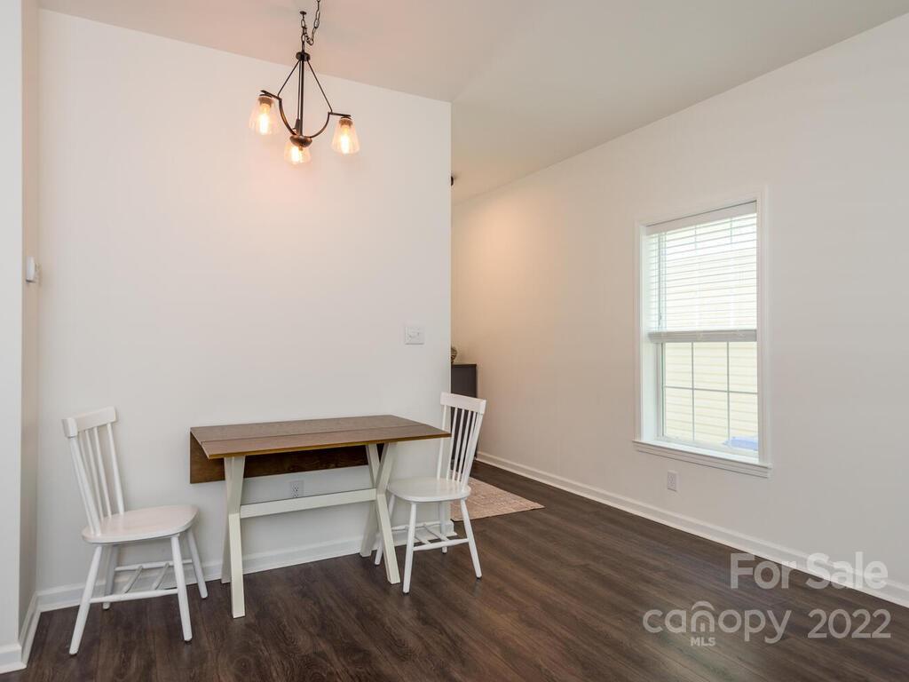 4 Willow Shade Drive Asheville NC 28806