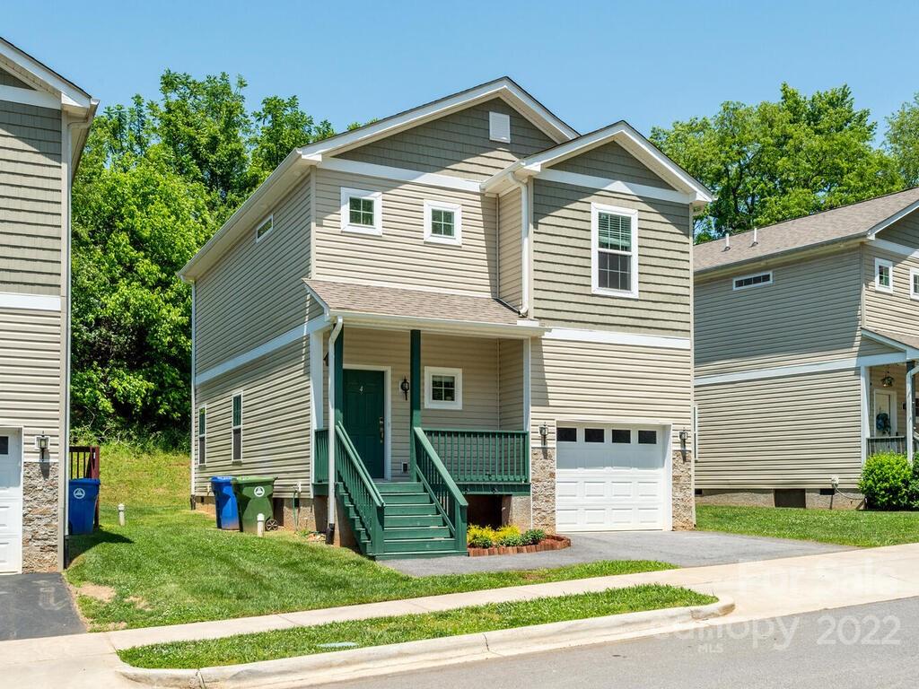 4 Willow Shade Drive Asheville NC 28806