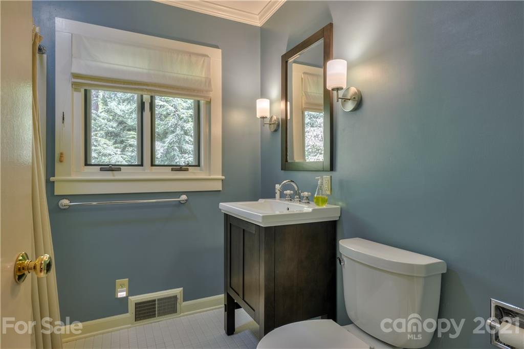 185 Greenstoke Loop Tryon NC 28782