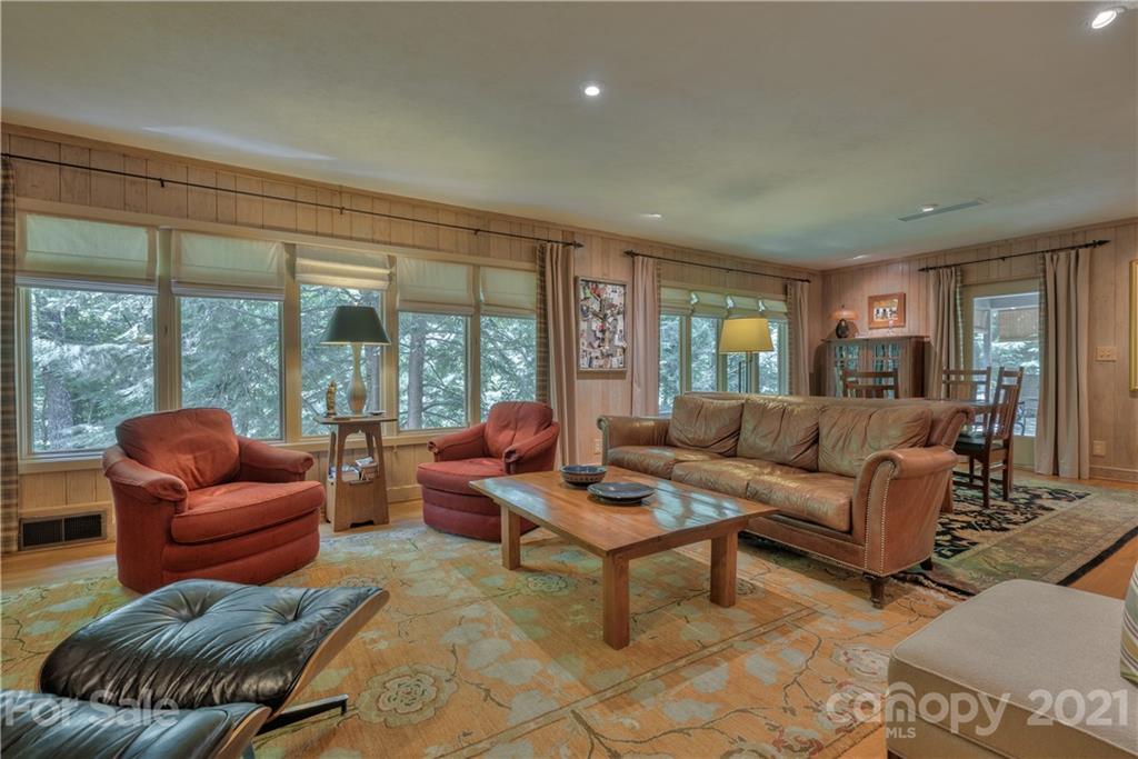 185 Greenstoke Loop Tryon NC 28782