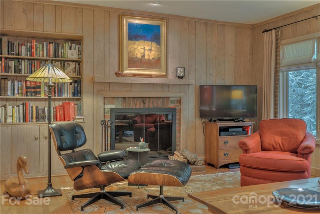 185 Greenstoke Loop Tryon NC 28782