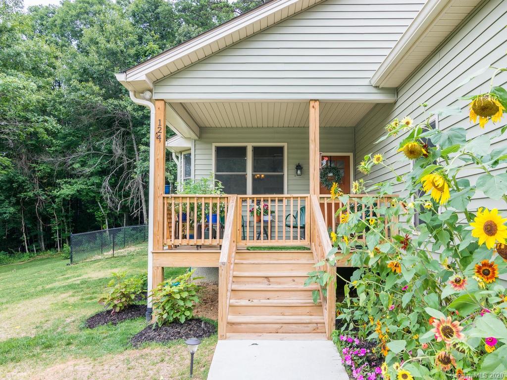 124 Clay Street Fairview NC 28730