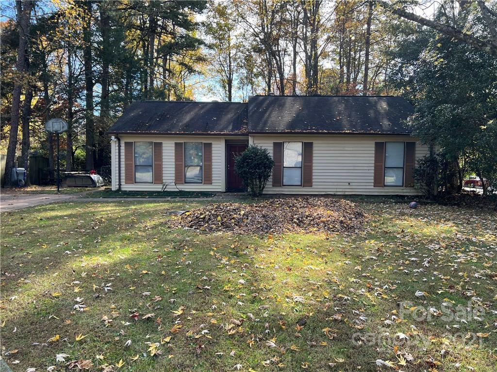 6216 Blue Jay Lane Charlotte NC 28227