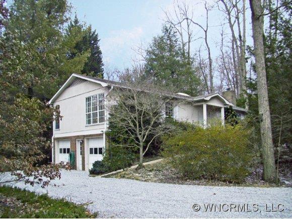 200 Brook Forest Lane Hendersonville NC 28791