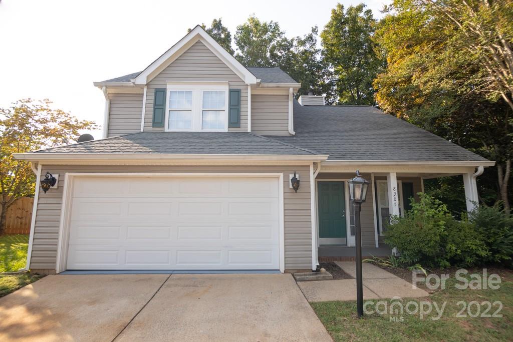 8905 Chesham Drive Charlotte NC 28227