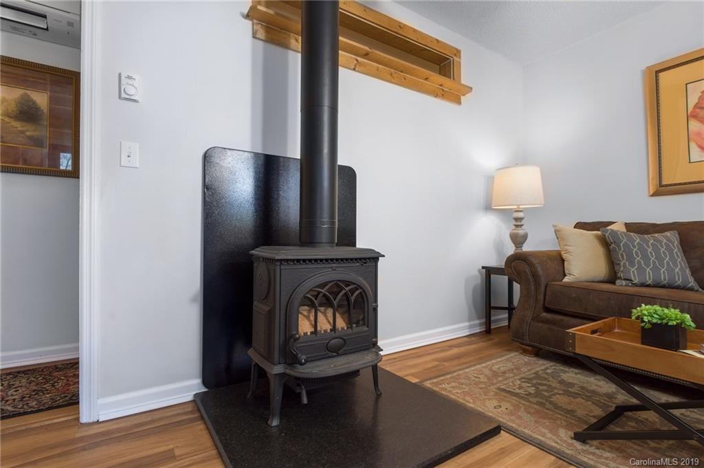 74 Wayside Road Asheville NC 28805