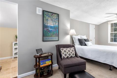 74 Wayside Road Asheville NC 28805