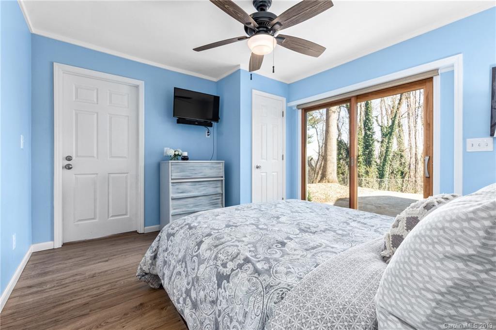 74 Wayside Road Asheville NC 28805