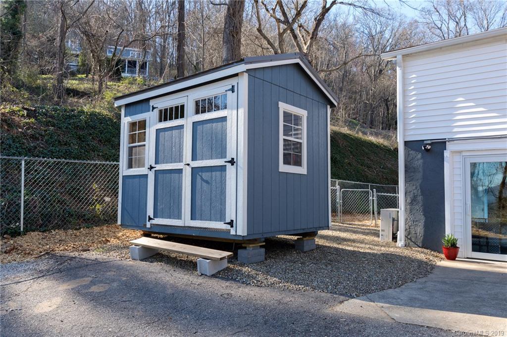 74 Wayside Road Asheville NC 28805