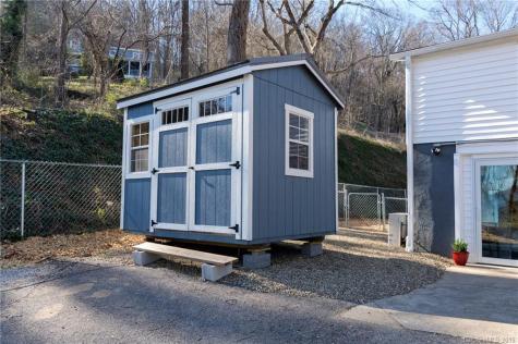 74 Wayside Road Asheville NC 28805
