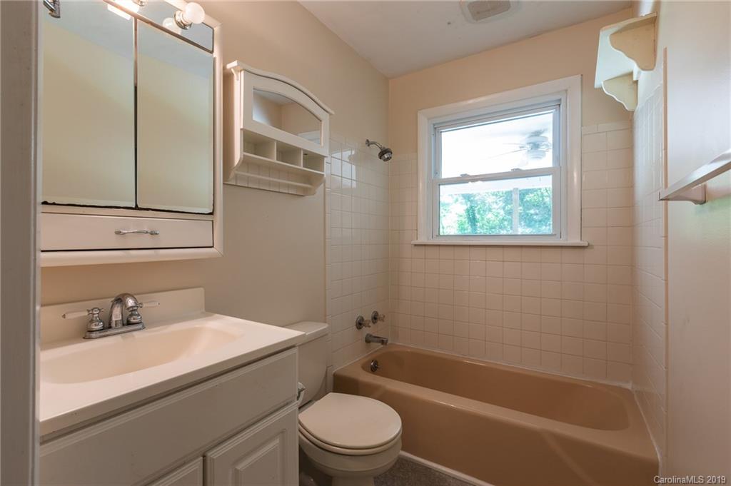 45 Lawterdale Road Asheville NC 28804