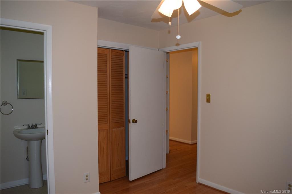 45 Lawterdale Road Asheville NC 28804