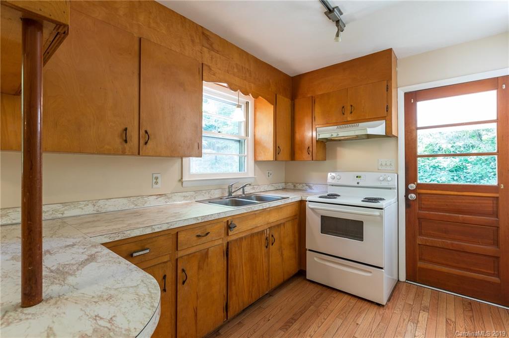 45 Lawterdale Road Asheville NC 28804