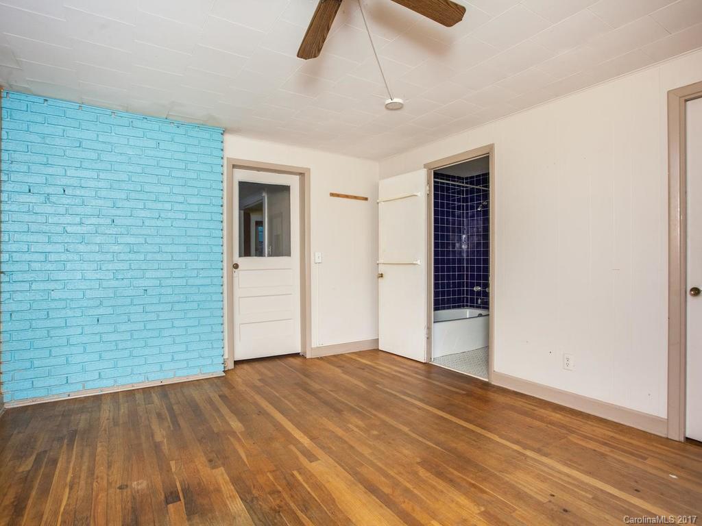 62 Crestmont Avenue Asheville NC 28806