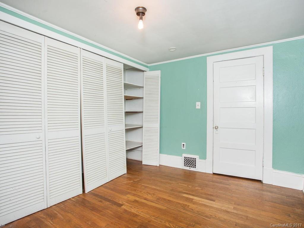 62 Crestmont Avenue Asheville NC 28806