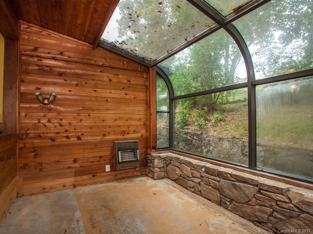 62 Crestmont Avenue Asheville NC 28806