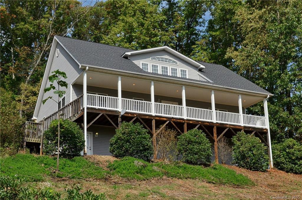 26 Homewood Road Candler NC 28715