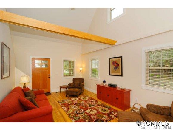 136 Salola Street Asheville NC 28806