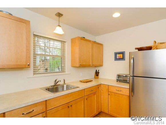 136 Salola Street Asheville NC 28806