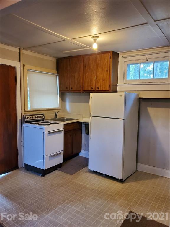 15 Cottage Drive Asheville NC 28805