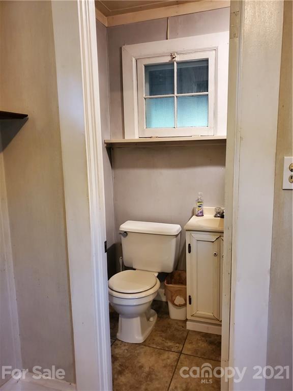 15 Cottage Drive Asheville NC 28805