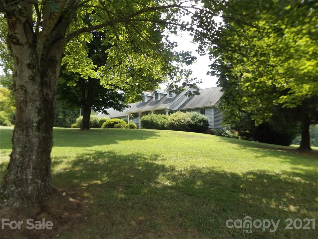 25 Stone Ridge Drive Candler NC 28715