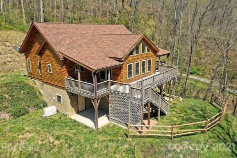 521 Rolling Acres Drive Canton NC 28716