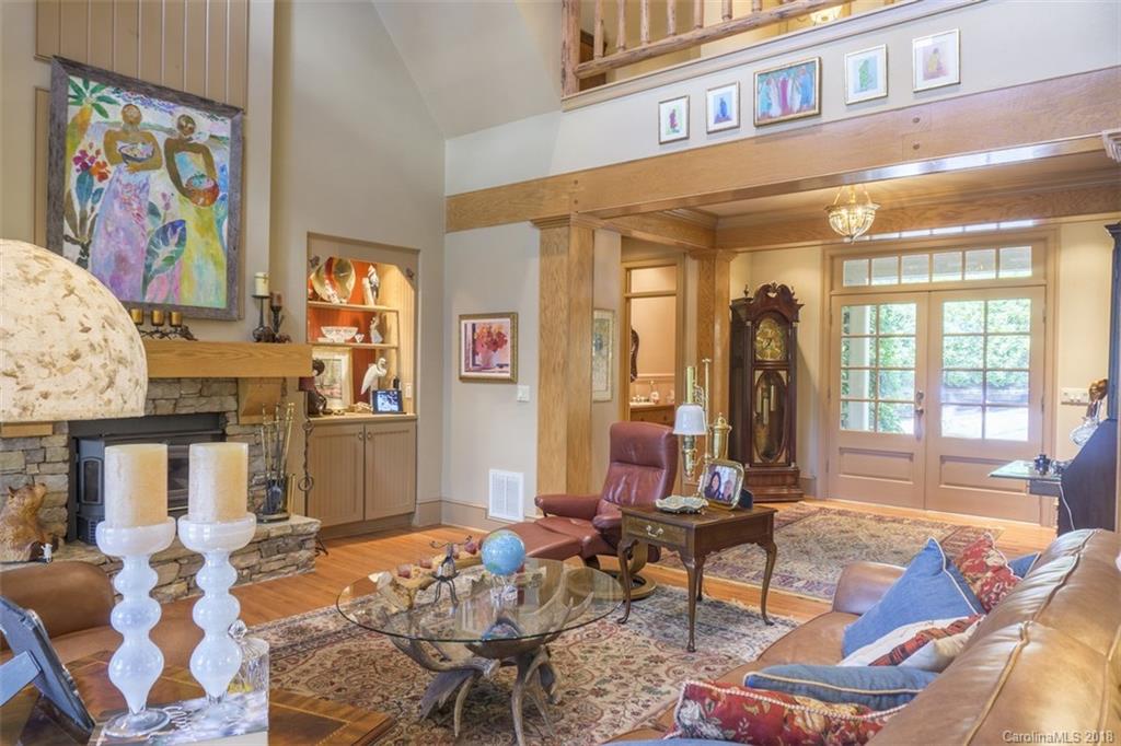 293 Chestnut Farms Lane Burnsville NC 28714