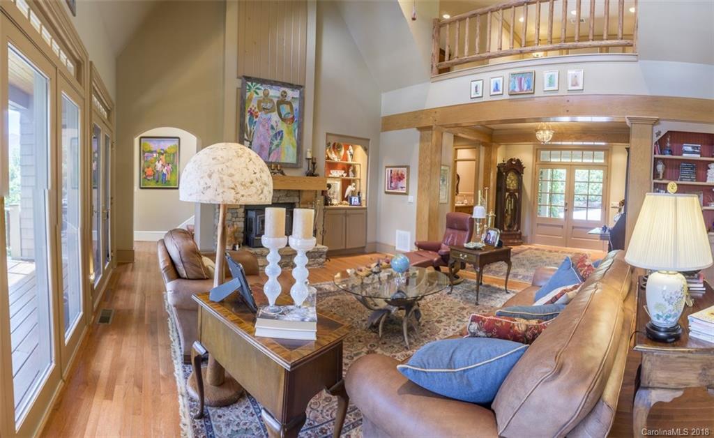 293 Chestnut Farms Lane Burnsville NC 28714