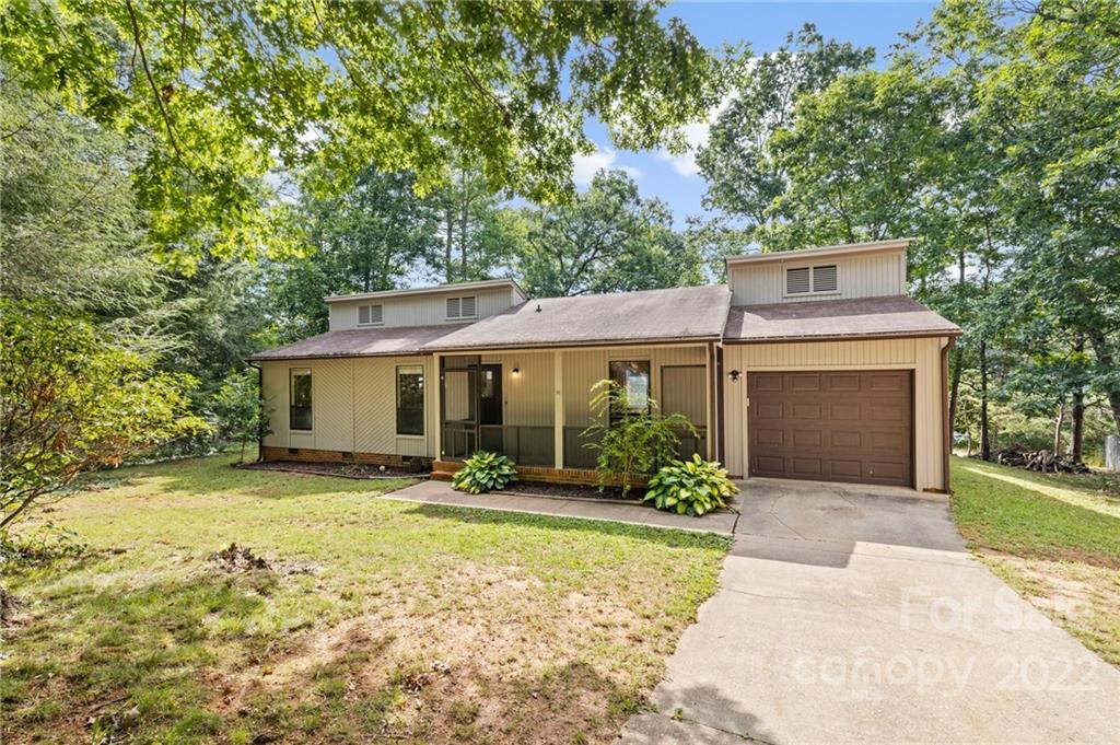335 Heather Court Asheville NC 28804