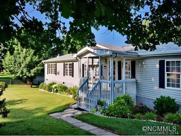 451 Liberty Road Candler NC 28715